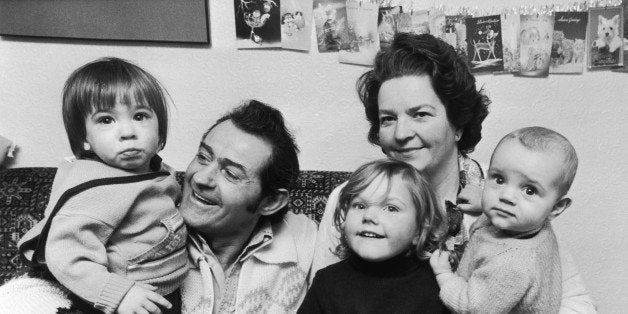 Archie Croll with his wife Caroline and their grandchildren (from left to right) Barrie Bruce, Rebecca Tucker and Anshollo Tucker, 4th January 1980. (Photo by M. Fresco/Evening Standard/Getty Images)