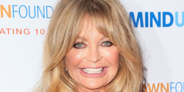 Goldie Hawn Nipples Big - Goldie Hawn Says Aging Is All About Perspective | HuffPost Post 50