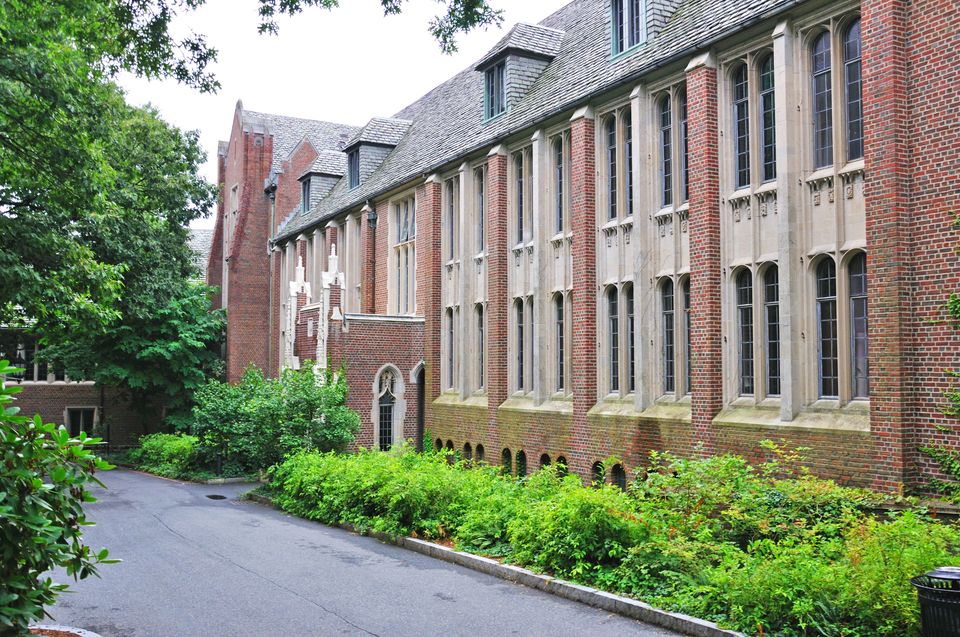 Wellesley College (Wellesley, MA) 