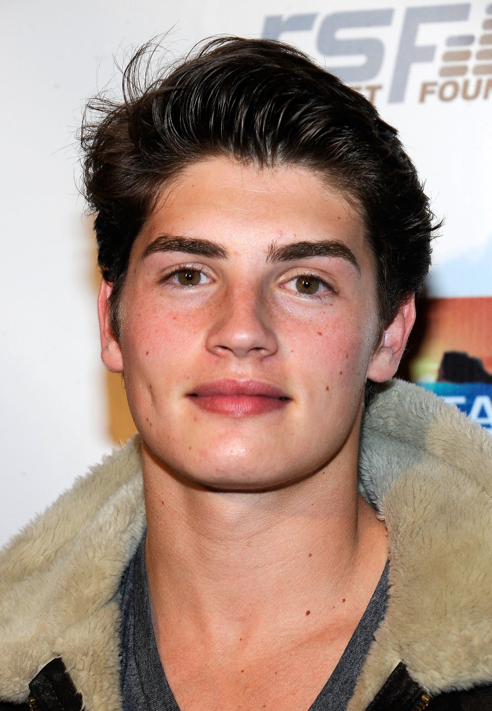 Gregg Sulkin Talks 'Wizards Return' And Mason's Future With Alex (VIDEO