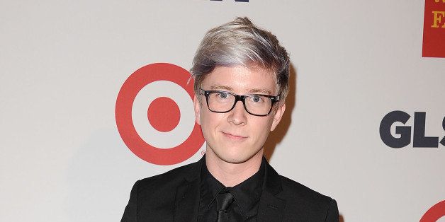 BEVERLY HILLS, CA - OCTOBER 18: Tyler Oakley attends the 9th annual GLSEN Respect Awards at Beverly Hills Hotel on October 18, 2013 in Beverly Hills, California. (Photo by Jason LaVeris/FilmMagic)