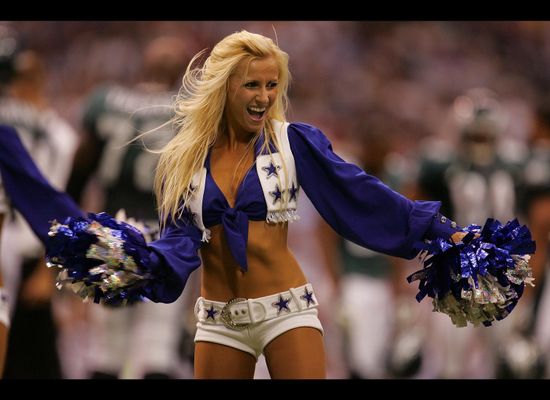 55 Year Old Woman Hopes To Become A Dallas Cowboys Cheerleader