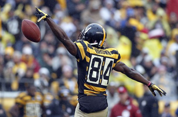 POLL: Will you miss the Steelers' bumblebee throwback uniforms