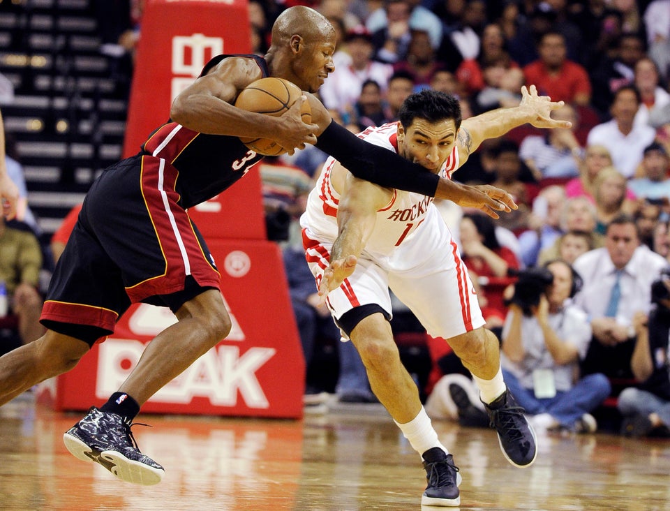 Ray Allen, Carlos Delfino