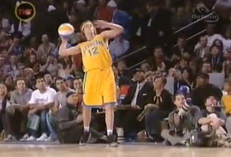 Chris Andersen - 2005 NBA Slam Dunk Contest 