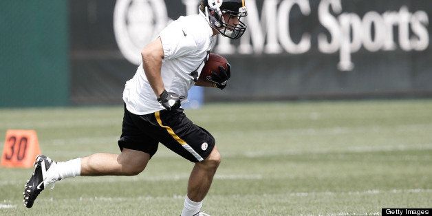 PITTSBURGH, PA - MAY 04: Seventh round draft pick David Paulson #48 of the Pittsburgh Steelers works out during their rookie minicamp at the Pittsburgh Steelers South Side training facility on May 4, 2012 in Pittsburgh, Pennsylvania. (Photo by Jared Wickerham/Getty Images)