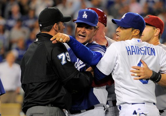 Zack Greinke, Dodgers star pitcher, breaks collarbone in brawl