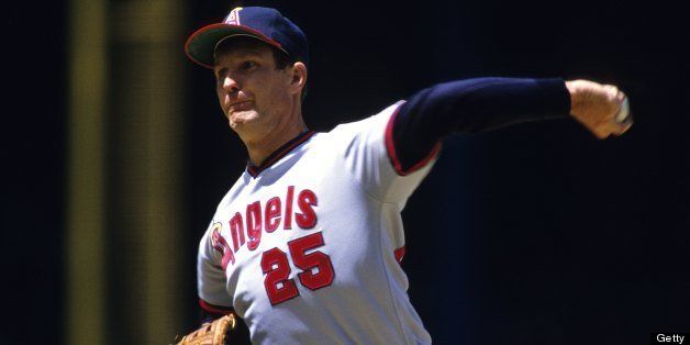 DETROIT, MI - MAY 1984: Tommy John #25 of the California Angels pitching during a game against the Detroit Tigers in May 1984 in Detroit, Michigan. (Photo by Ronald C. Modra/Sports Imagery/Getty Images)