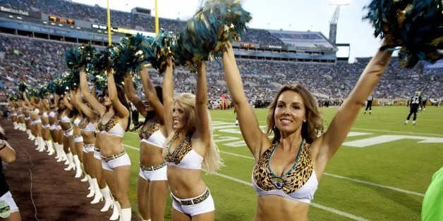 Jacksonville Jaguars Roar Cheerleader, @ the 2013 Home open…