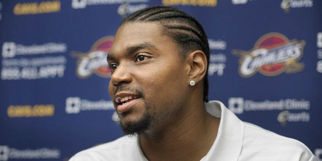 INDEPENDENCE, OH - JULY 19: Andrew Bynum is introduced as a new addition to the Cleveland Cavaliers at The Cleveland Clinic Courts on July 19, 2013 in Independence, Ohio in Cleveland, Ohio. NOTE TO USER: User expressly acknowledges and agrees that, by downloading and/or using this Photograph, user is consenting to the terms and conditions of the Getty Images License Agreement. Mandatory Copyright Notice: Copyright 2013 NBAE (Photo by David Liam Kyle/NBAE via Getty Images)