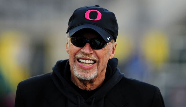 Pink Oregon Helmets: Ducks Raise Cancer Awareness With Latest Bold Uniforms  (PHOTOS)