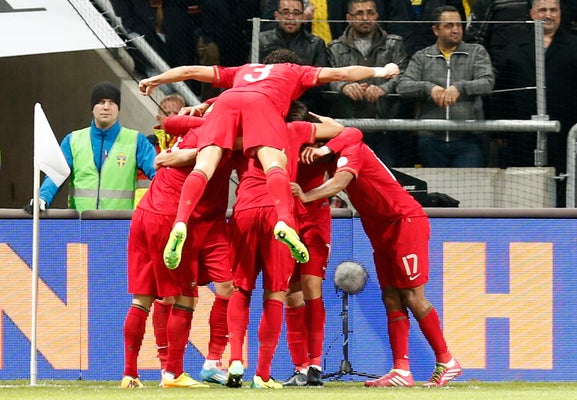 Ronaldo's Hat Trick In World Cup Qualifying Playoff Even Had Zlatan  Ibrahimovic Applauding (GIF/VIDEO)