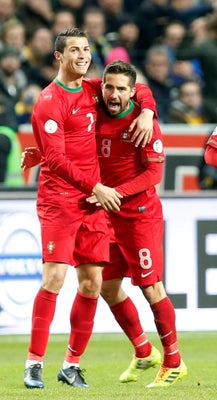 Ronaldo's Hat Trick In World Cup Qualifying Playoff Even Had Zlatan  Ibrahimovic Applauding (GIF/VIDEO)