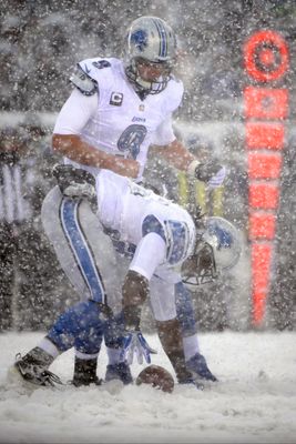 Lions-Eagles final score: Detroit collapses in snow in 34-20 loss