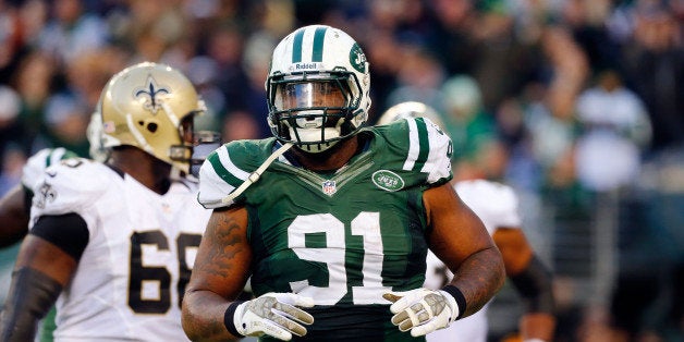 EAST RUTHERFORD, NJ - NOVEMBER 03: (NEW YORK DAILIES OUT) Sheldon Richardson #91 of the New York Jets in action against the New Orleans Saints on November 3, 2013 at MetLife Stadium in East Rutherford, New Jersey. The Jets defeated the Saints 26-20. (Photo by Jim McIsaac/Getty Images) 