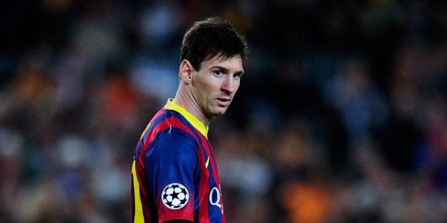 BARCELONA, SPAIN - NOVEMBER 06: Lionel Messi of FC Barcelona looks on during the UEFA Champions League Group H match Between FC Barcelona and AC Milan at Camp Nou on November 6, 2013 in Barcelona, Spain. (Photo by David Ramos/Getty Images)