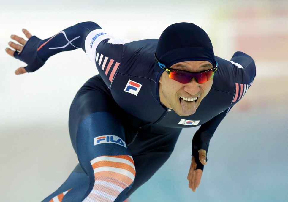 2014 Olympics Photos: Day 5 Of The 2014 Winter Games | HuffPost