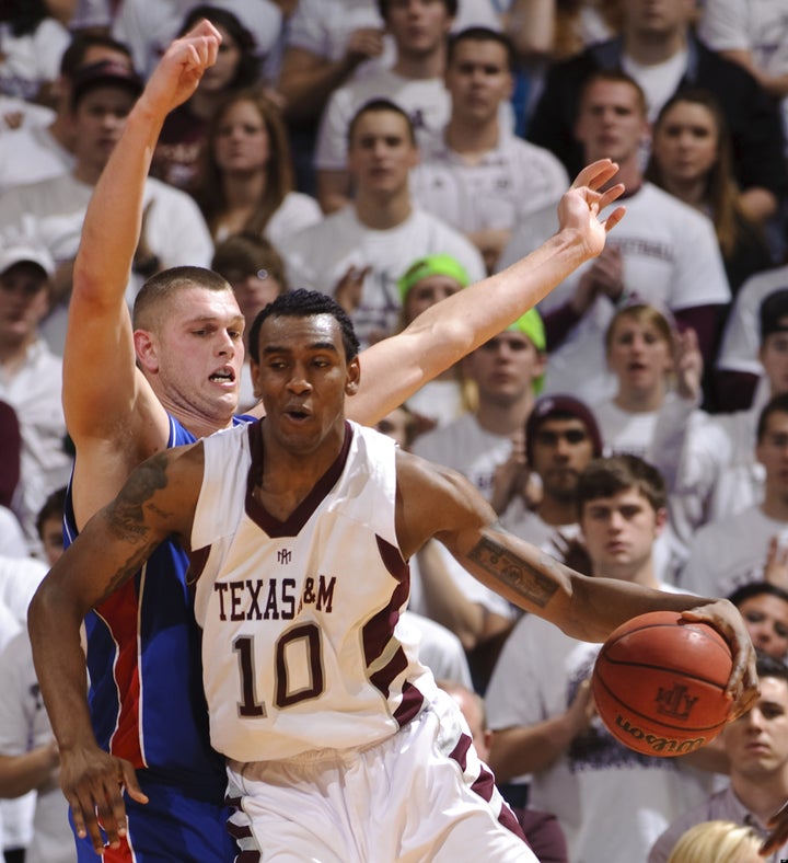 Texas A&M vs. Utah State Watch LIVE Online (VIDEO) HuffPost Sports