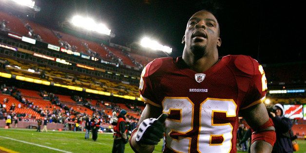 LANDOVER, MD - DECEMBER 21: Running back Clinton Portis #26 of the Washington Redskins trotts off the field after defeating the Philadelphia Eagles 10-3 on December 21, 2008 at FedEx Field in Landover, Maryland. (Photo by Kevin C. Cox/Getty Images)