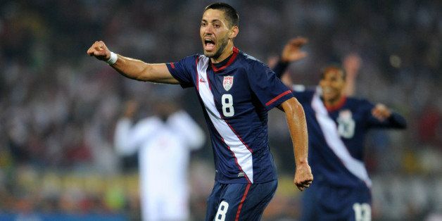 Clint Dempsey of United States celebrate his goal against England