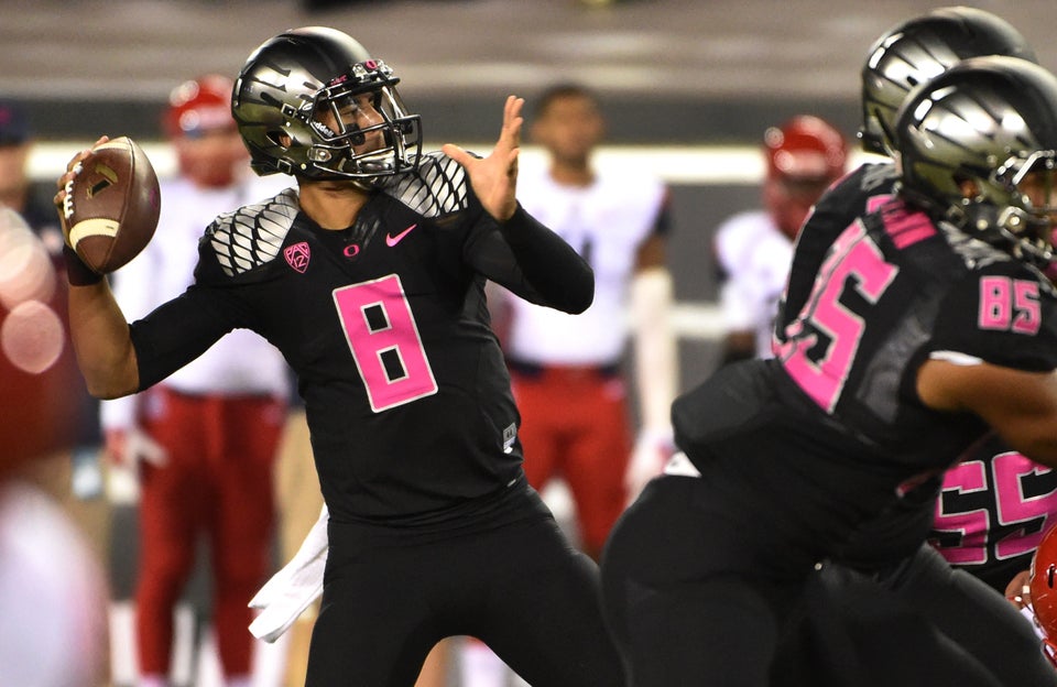 Are Pink Numbers Returning to Oregon Football Unis?