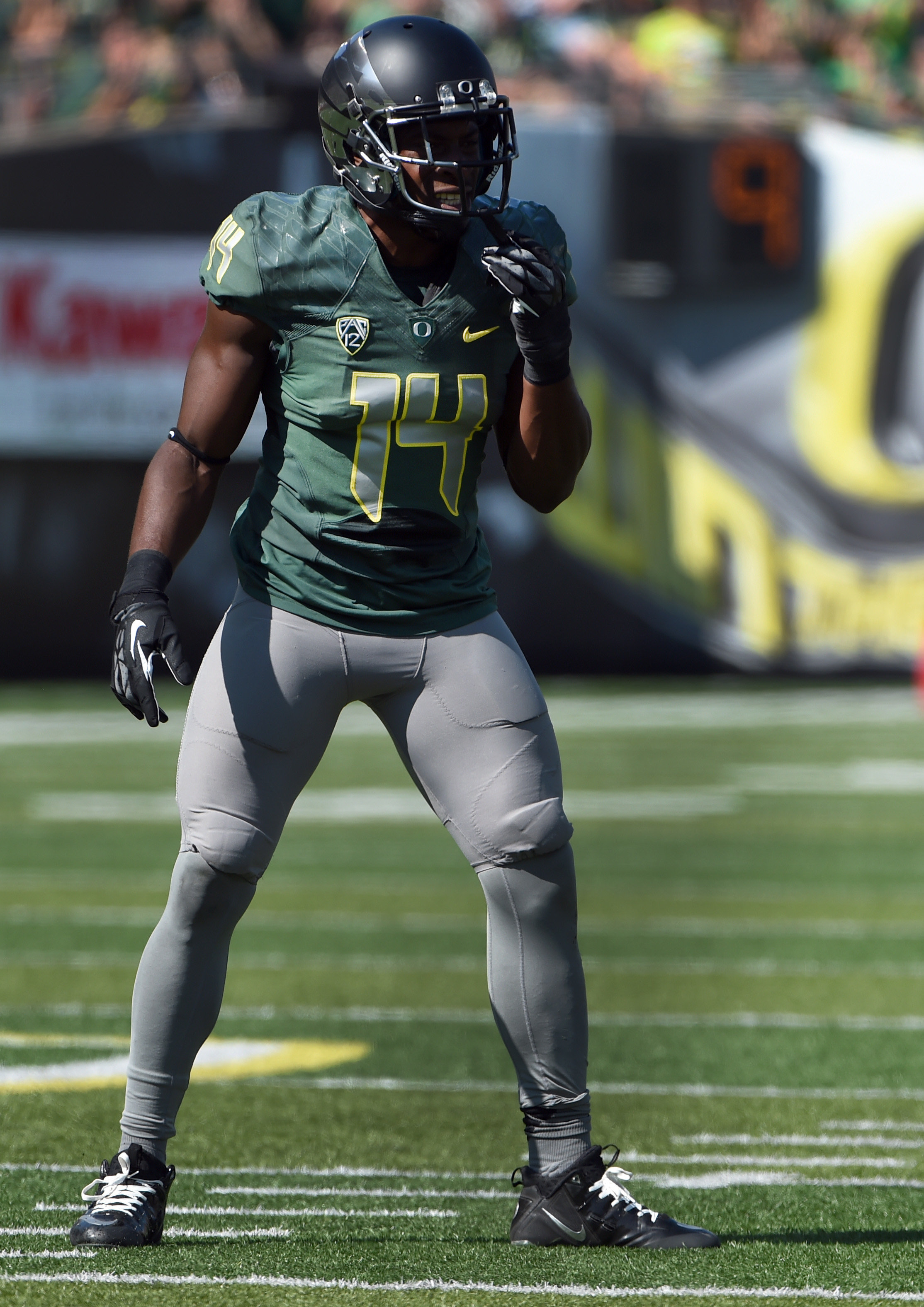 50 Oregon Football Uniforms That Changed The Way We See College ...