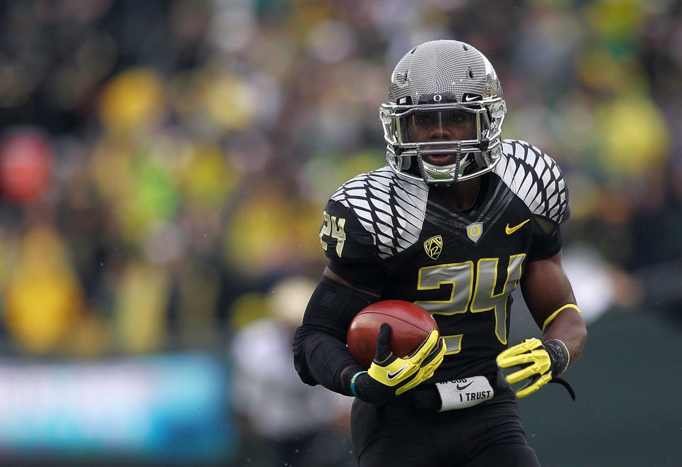 The Evolution of Oregon's Football Uniforms