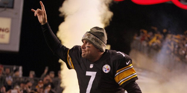 PITTSBURGH, PA - NOVEMBER 02: Ben Roethlisberger #7 of the Pittsburgh Steelers is introduced before the game against the Baltimore Ravens on November 2, 2014 at Heinz Field in Pittsburgh, Pennsylvania. (Photo by Justin K. Aller/Getty Images) 