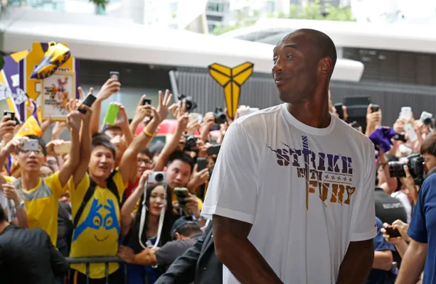 Los Angeles Dodgers fans react to Kobe Bryant inspired jerseys being given  away by team: I need this in my life Someone book me a flight to LA