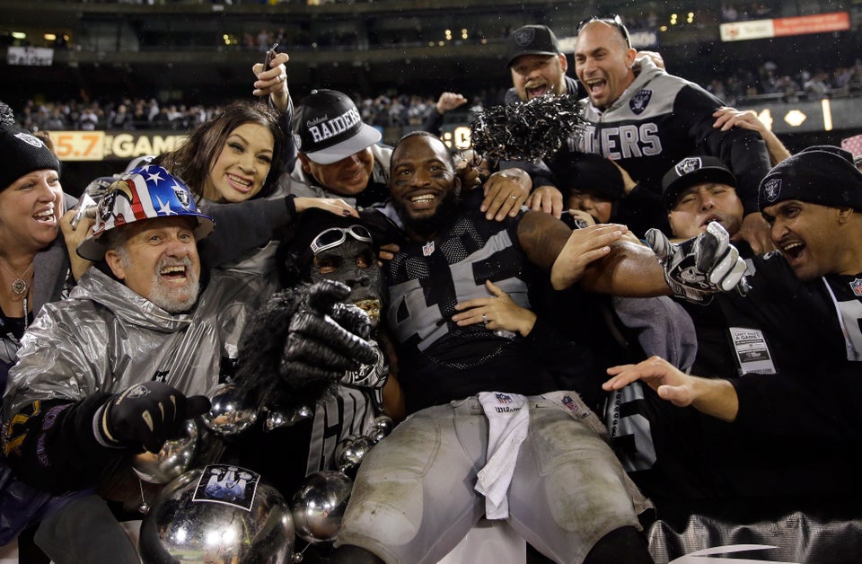 Kansas City Chiefs v Oakland Raiders