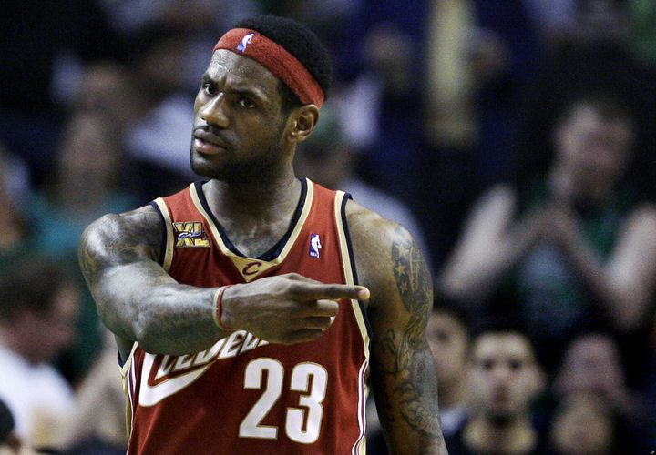 NBA Rumors: LeBron James Uses Chris Bosh To Take Jab At Miami Heat