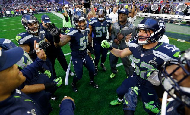 Marshawn Lynch Wears Gold Cleats During Super Bowl XLIX Warm-Ups, News,  Scores, Highlights, Stats, and Rumors