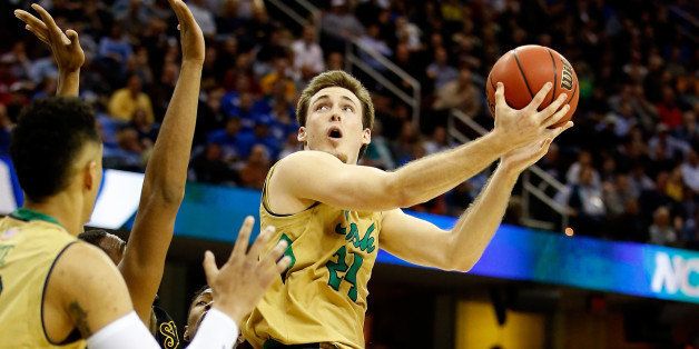 CLEVELAND, OH - MARCH 26: Pat Connaughton #24 of the Notre Dame Fighting Irish shoots against the Wichita State Shockers during the Midwest Regional semifinal of the 2015 NCAA Men's Basketball Tournament at Quicken Loans Arena on March 26, 2015 in Cleveland, Ohio. (Photo by Gregory Shamus/Getty Images)