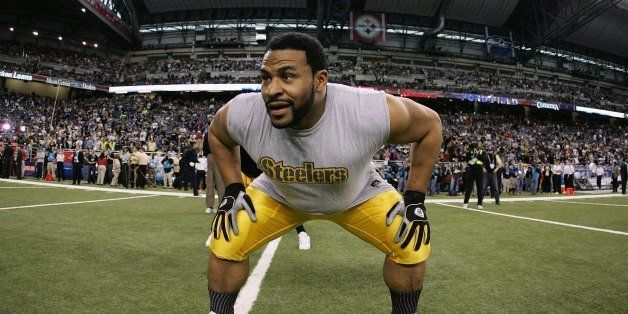 DETROIT - FEBRUARY 05: Running back Jerome Bettis #36 of the Pittsburgh Steelers warms-up before the start of Super Bowl XL against the Seattle Seahawks at Ford Field on February 5, 2006 in Detroit, Michigan. (Photo by Harry How/Getty Images)