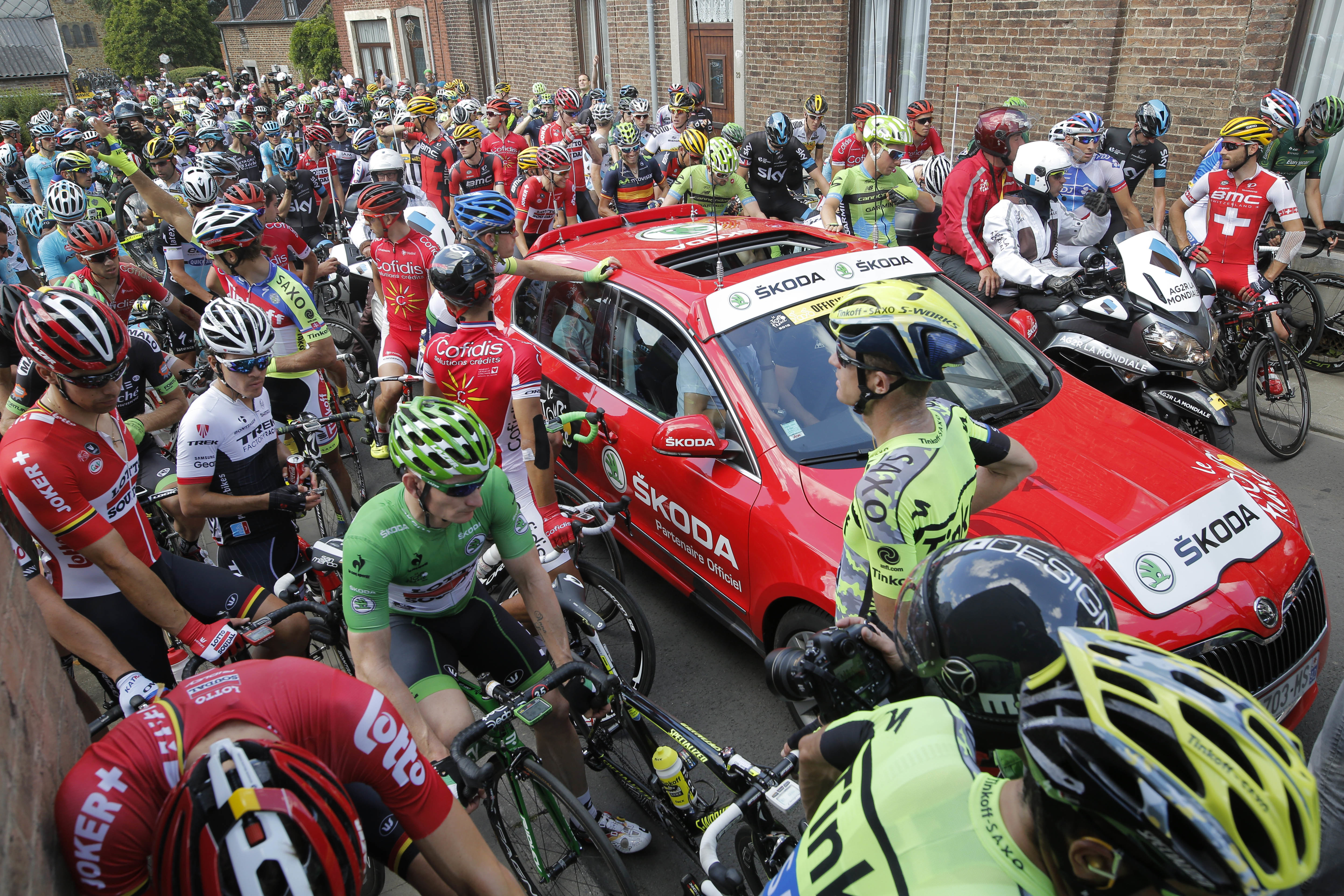 Horrible Tour De France Crash Brings Down 20 Riders, Briefly Stops Race ...