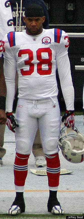 Bret Lockett, New England Patriots Safety, Misspells Team Name on Jeans ...