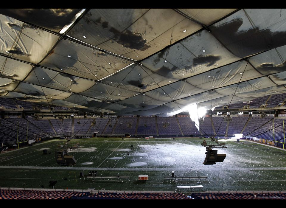 Metrodome Retractable? Once.