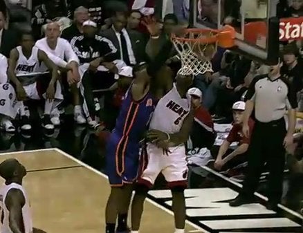 amare stoudemire dunk