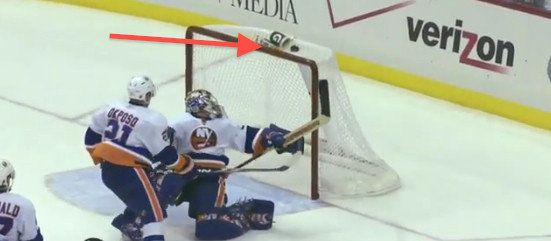 The backwards water bottle is this NHL player's worst enemy 