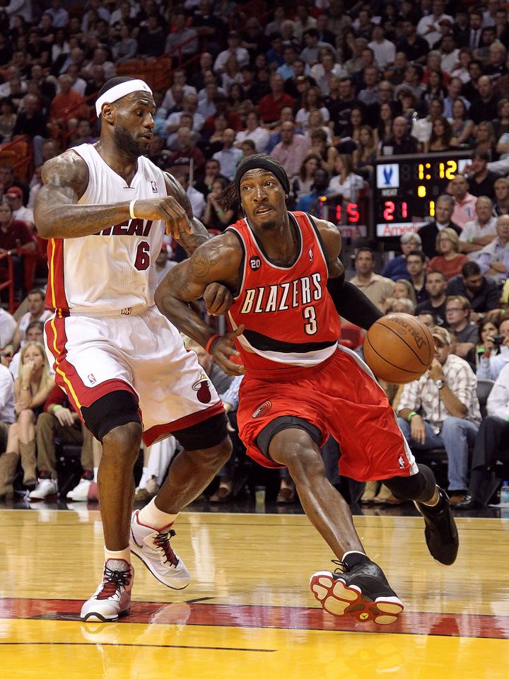 Gerald Wallace: New Blazer, known for toughness on the court, has soft spot  for family, hometown 