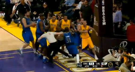 Lakers Mavericks Fight Steve Blake Jason Terry Matt Barnes