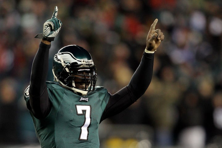 Michael Vick in Nike endorsement deal - Jul. 1, 2011