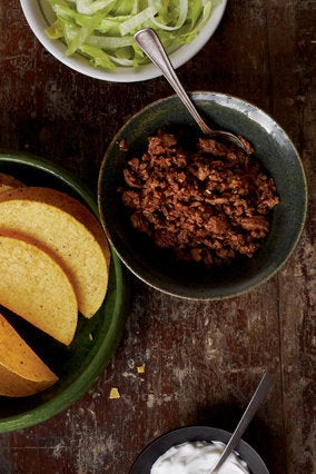 When it comes to good-for-you weeknight dinners, a handful of dishes are in heavy rotation in our kitchen, and yours, probabl