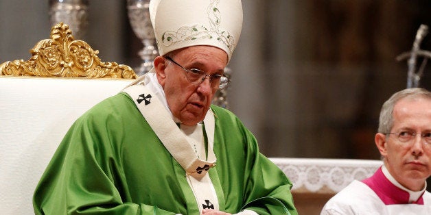 Pope Francis celebrates a Jubilee mass for homeless people in Saint Peter's Basilica at the Vatican November 13, 2016. REUTER