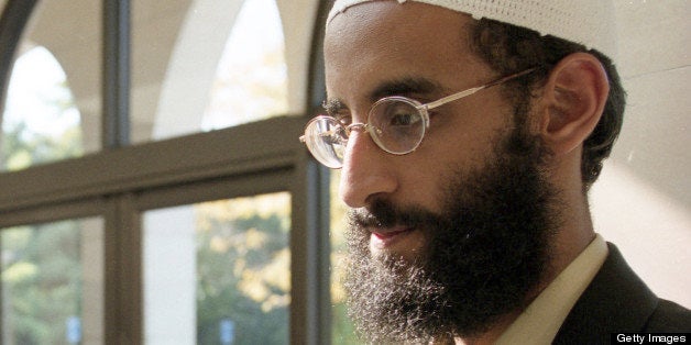 FALLS CHURCH, VA - OCTOBER 04: Anwar Al-Awlaki at Dar al Hijrah Mosque on October 4 2001 in Falls Church, VA. (Photo by Trac