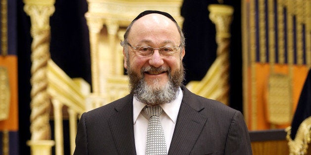 LONDON, ENGLAND - DECEMBER 19: The new Chief Rabbi Ephraim Mirvis is announced at St John's Synagogue on December 19, 2012 in London, England. Rabbi Ephraim Mirvis, who was former chief Rabbi of Ireland, will succeed Lord Jonathan Sacks when he steps down from the post next year. (Photo by Chris Jackson/Getty Images)