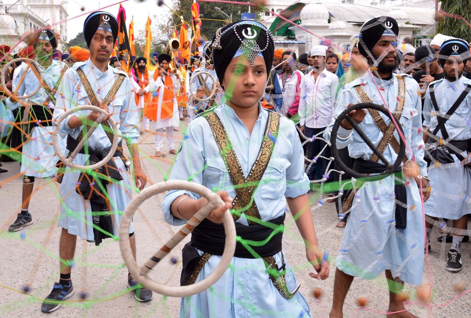 Hola Mohalla 2014 Sikhs Celebrate A Festive Holiday (PHOTOS) HuffPost