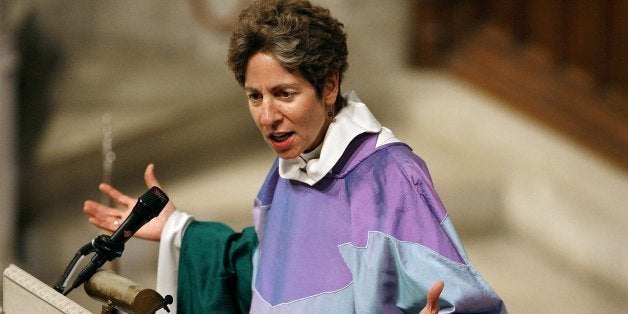 WASHINGTON - NOVEMBER 04: Episcopal Church of the United States Presiding Bishop Katharine Jefferts Schori delivers the homily during her investiture service at the Washington National Cathedral November 4, 2006 in Washington, DC. Jefferts Schori is the first female presidinig bishop of the church, which in the throes of a possible schisim over the blessing of gay and lesbian unions and priests, which she supports. (Photo by Chip Somodevilla/Getty Images)