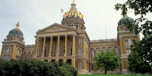 Iowa, Des Moines, State Capitol. (Photo by Education Images/UIG via Getty Images)