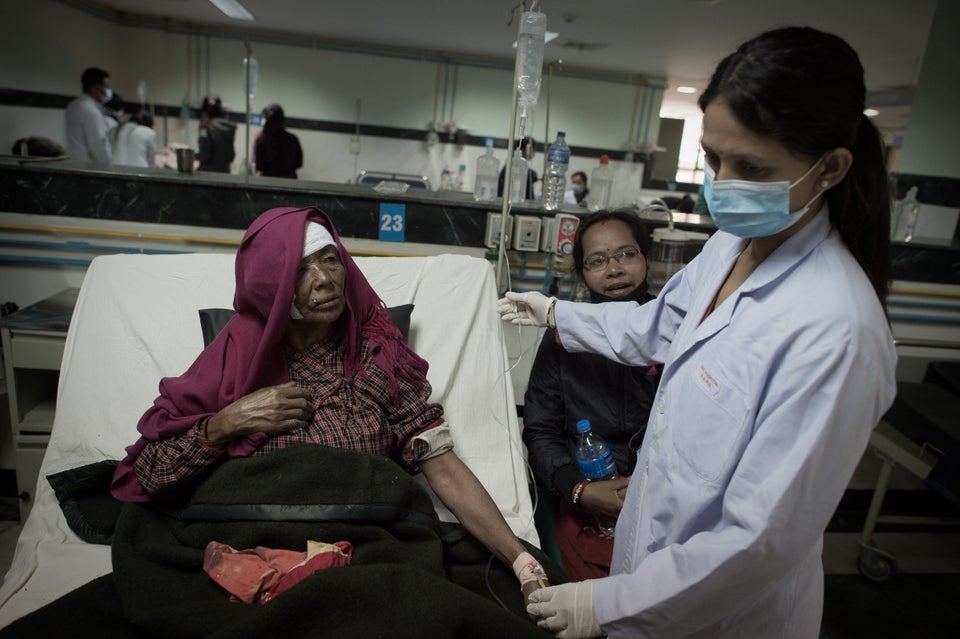 After Digging Herself Out Of Rubble, Nepal Earthquake Survivor Delivers ...